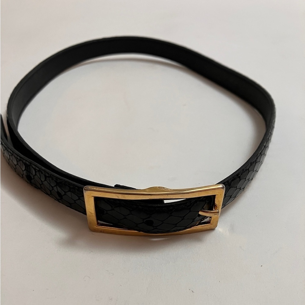 ELLEN TRACY vintage leather belt with Century Canada buckle